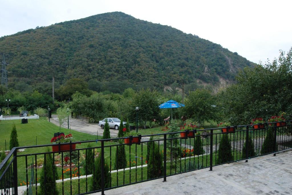 Pension Casa Natura Băile Herculane Exteriör bild
